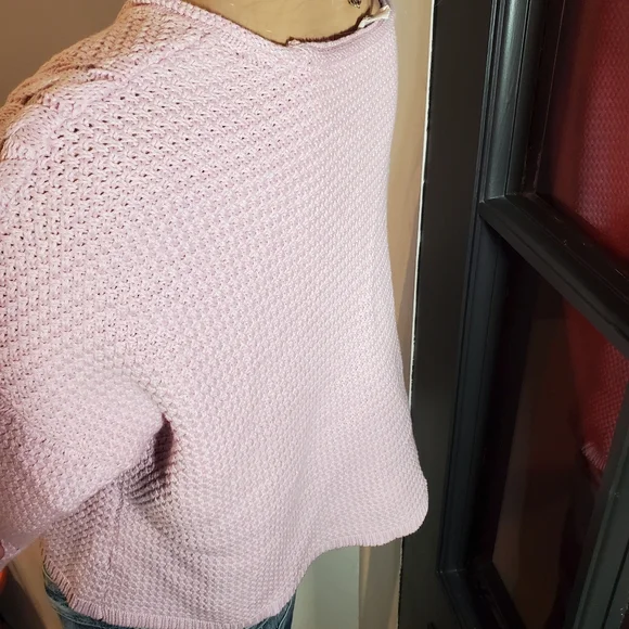 Garage Cropped Braid Crochet Sweater - Picture 4 of 6